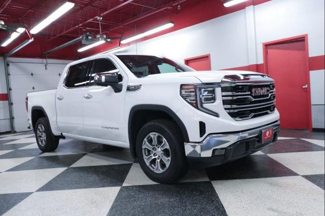 Photo of 2025 Summit White GMC Sierra 1500