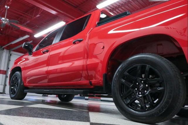 Photo of 2023 Red Hot Chevrolet Silverado 1500