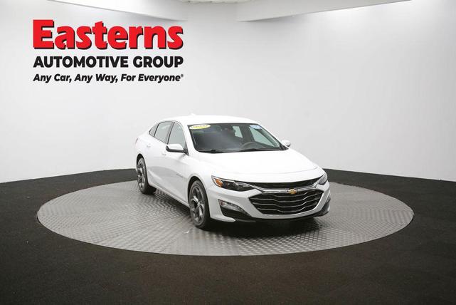 Photo of 2023 Summit White Chevrolet Malibu