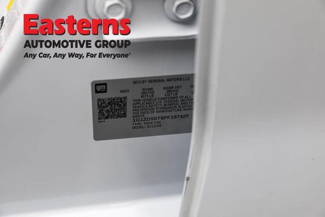 Photo of 2023 Summit White Chevrolet Malibu