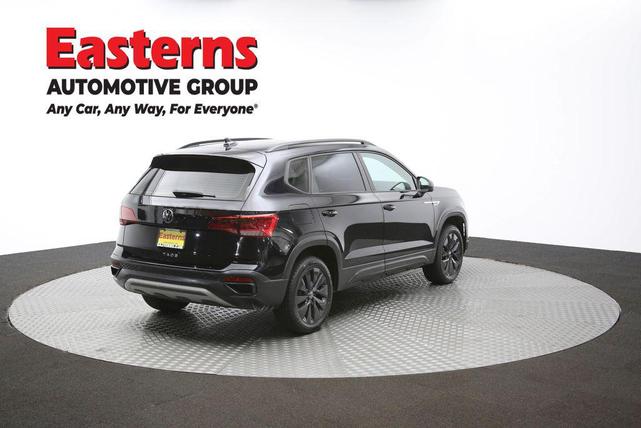 Photo of 2024 Deep Black Pearl Volkswagen Taos