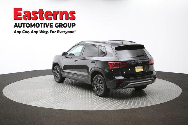 Photo of 2024 Deep Black Pearl Volkswagen Taos