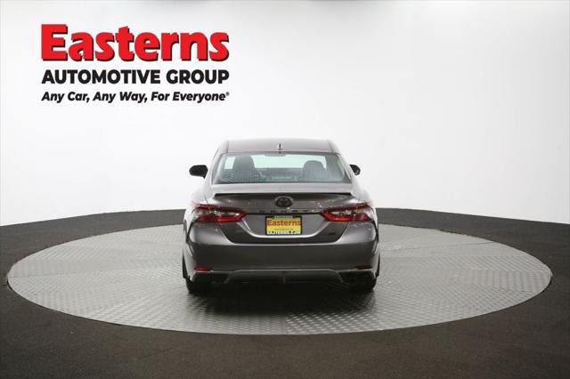 Photo of 2023 Gray Toyota Camry
