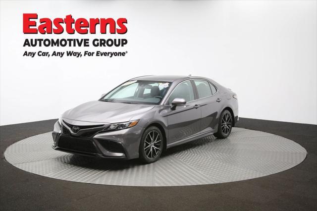 Photo of 2023 Gray Toyota Camry