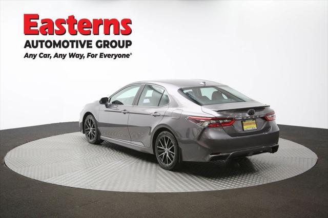Photo of 2023 Gray Toyota Camry