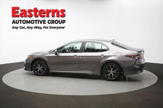 Photo of 2023 Gray Toyota Camry