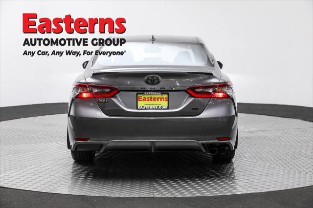 Photo of 2023 Gray Toyota Camry