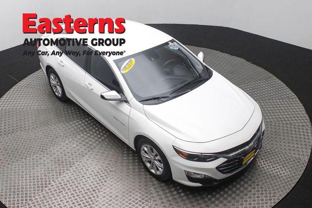 Photo of 2024 Summit White Chevrolet Malibu