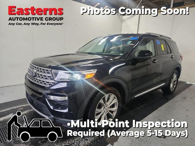 Photo of 2023 Black Metallic Ford Explorer