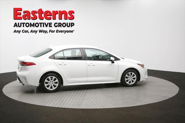 Photo of 2021 White Toyota Corolla