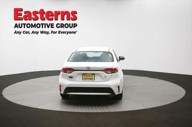 Photo of 2021 White Toyota Corolla
