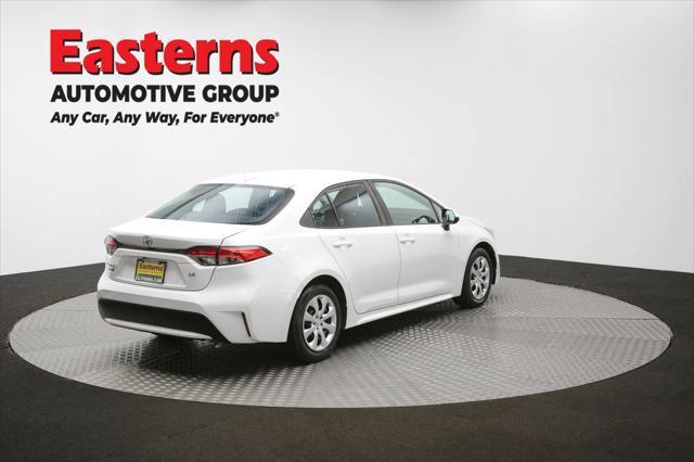 Photo of 2021 White Toyota Corolla