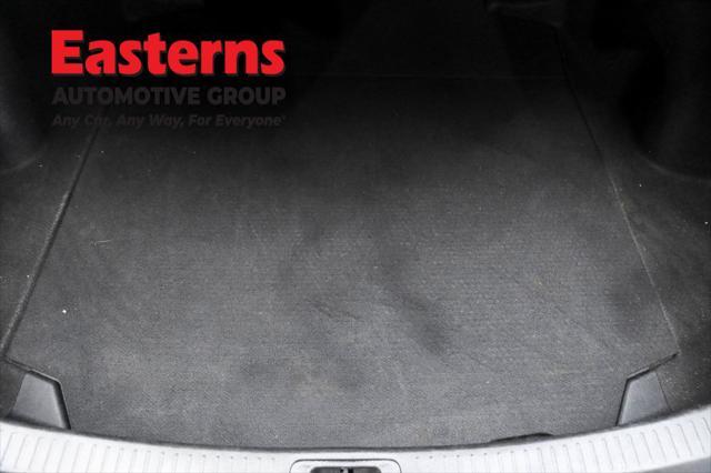 Photo of 2021 White Toyota Corolla