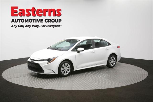 Photo of 2021 White Toyota Corolla