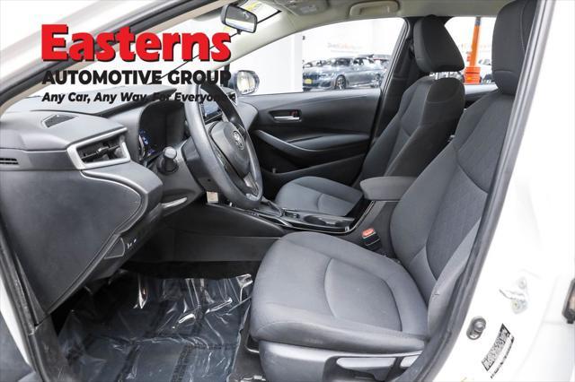 Photo of 2021 White Toyota Corolla