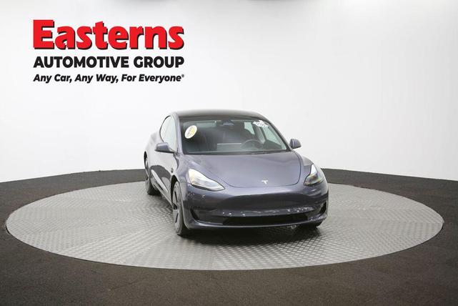 Photo of 2023 Gray Tesla Model 3