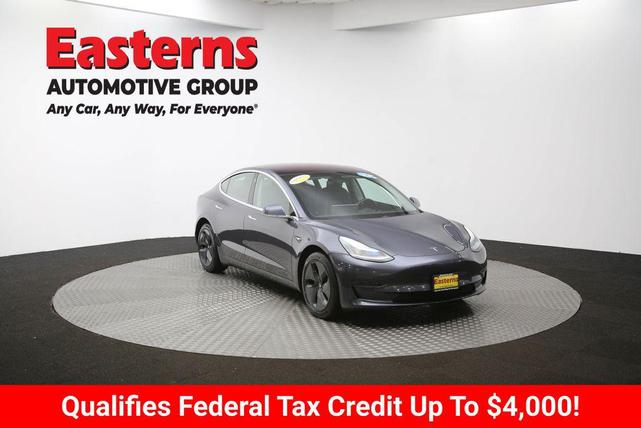 Photo of 2019 Gray Tesla Model 3