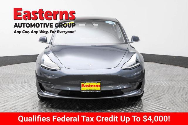 Photo of 2019 Gray Tesla Model 3