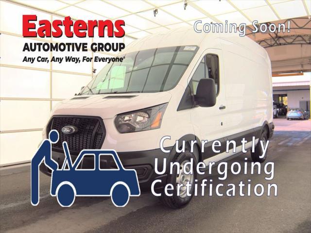 Photo of 2024 Oxford White Ford Transit-250