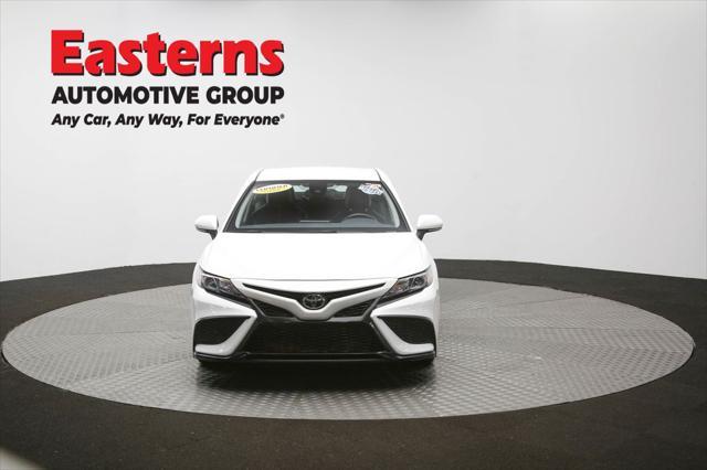 Photo of 2023 Ice Cap Toyota Camry