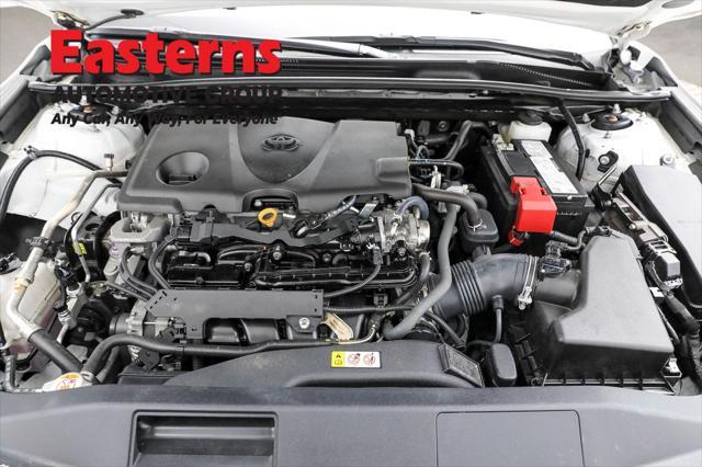 Photo of 2023 Ice Cap Toyota Camry