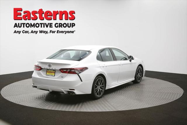 Photo of 2023 Ice Cap Toyota Camry
