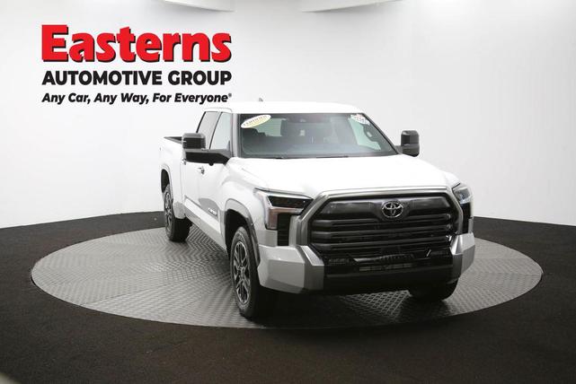 Photo of 2025 Ice Cap Toyota Tundra