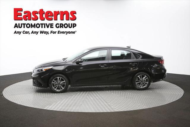 Photo of 2023 Aurora Black Pearl Kia Forte