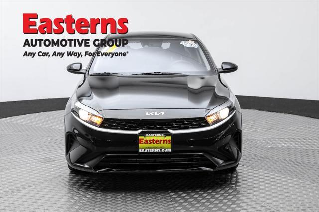 Photo of 2023 Aurora Black Pearl Kia Forte