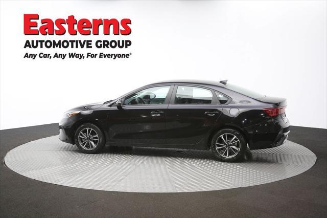 Photo of 2023 Aurora Black Pearl Kia Forte