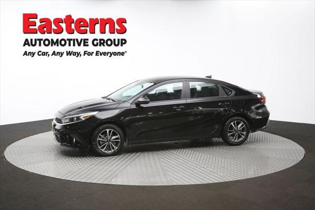 Photo of 2023 Aurora Black Pearl Kia Forte