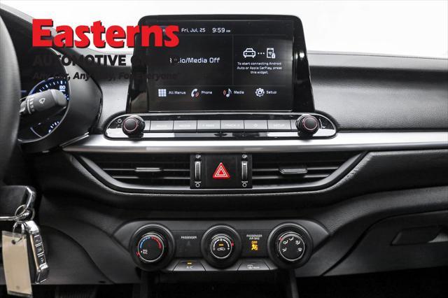 Photo of 2023 Aurora Black Pearl Kia Forte