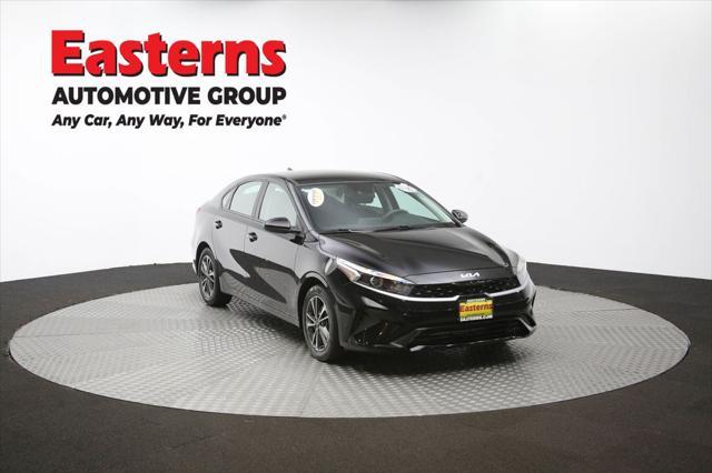 Photo of 2023 Aurora Black Pearl Kia Forte