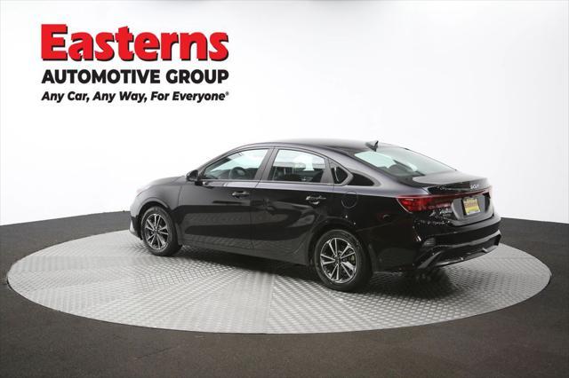 Photo of 2023 Aurora Black Pearl Kia Forte
