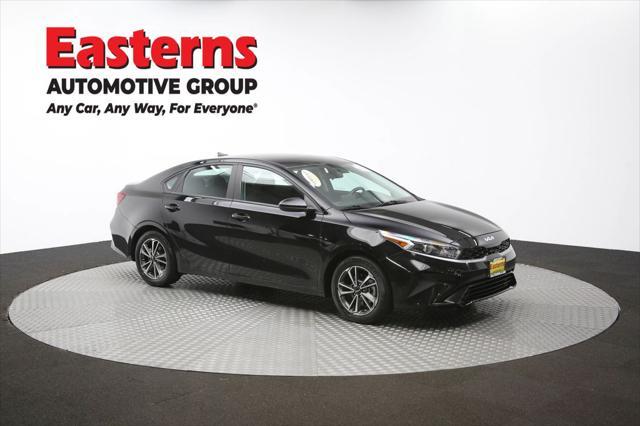 Photo of 2023 Aurora Black Pearl Kia Forte
