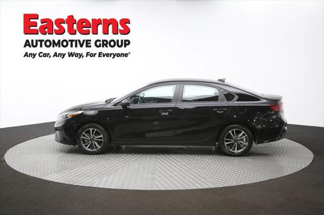 Photo of 2023 Aurora Black Pearl Kia Forte