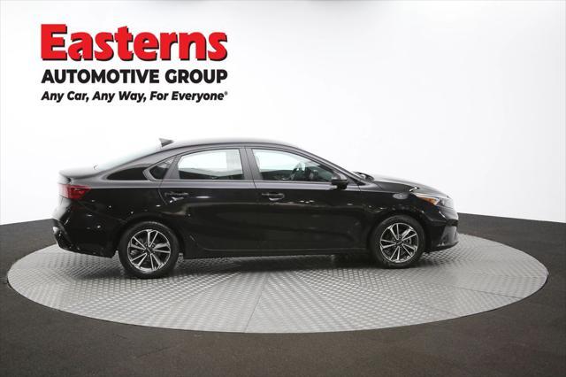 Photo of 2023 Aurora Black Pearl Kia Forte