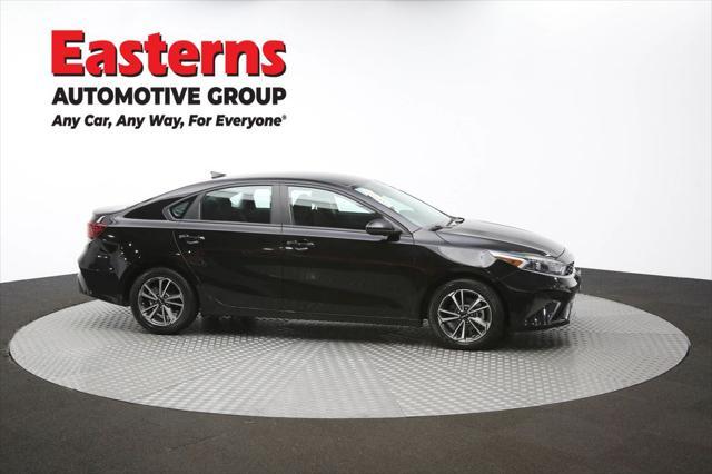 Photo of 2023 Aurora Black Pearl Kia Forte