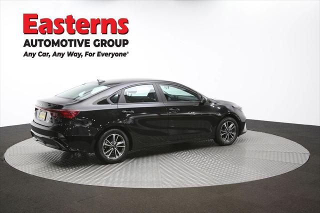 Photo of 2023 Aurora Black Pearl Kia Forte