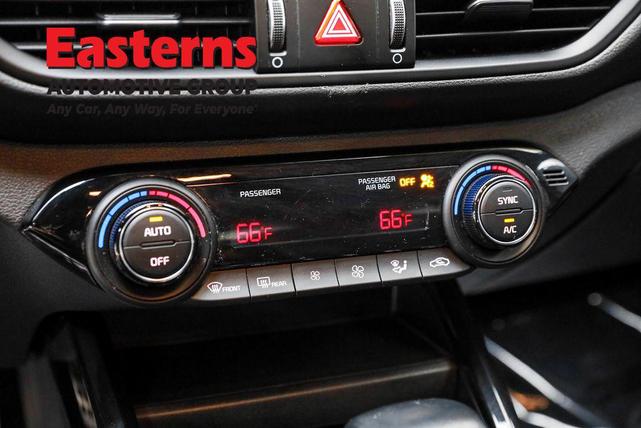 Photo of 2022 Aurora Black Kia Forte