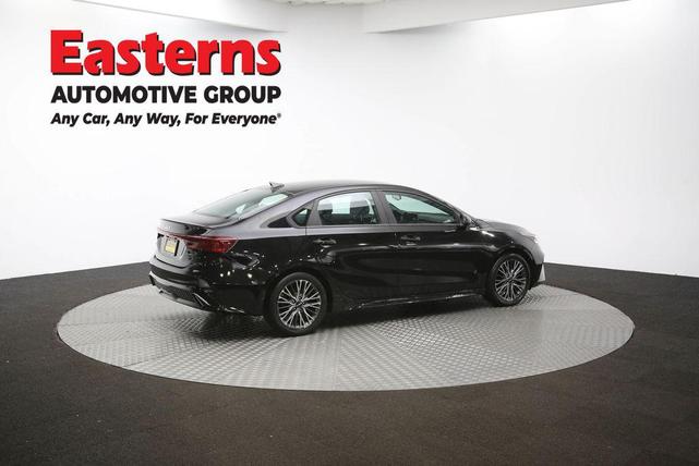 Photo of 2022 Aurora Black Kia Forte