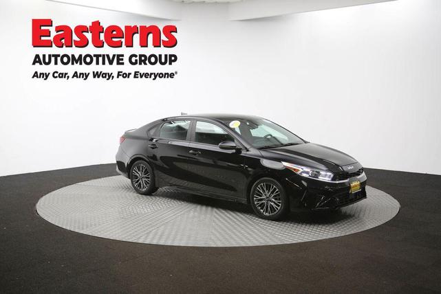 Photo of 2022 Aurora Black Kia Forte