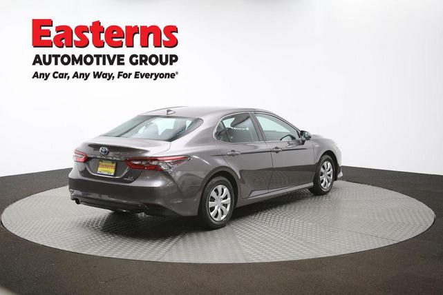 Photo of 2021 Predawn Gray Mica Toyota Camry