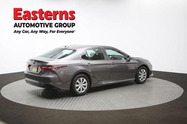 Photo of 2021 Predawn Gray Mica Toyota Camry