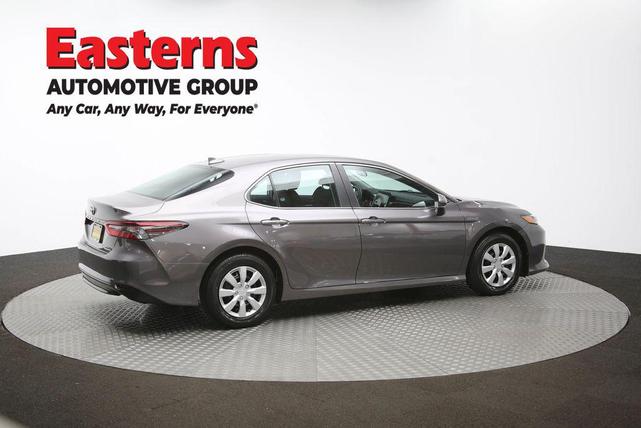 Photo of 2021 Predawn Gray Mica Toyota Camry