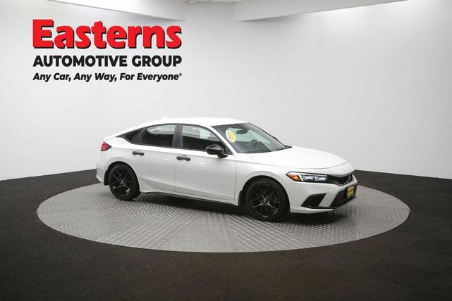 Photo of 2023 Platinum White Pearl Honda Civic