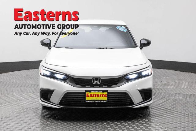 Photo of 2023 Platinum White Pearl Honda Civic