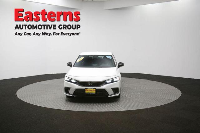 Photo of 2023 Platinum White Pearl Honda Civic