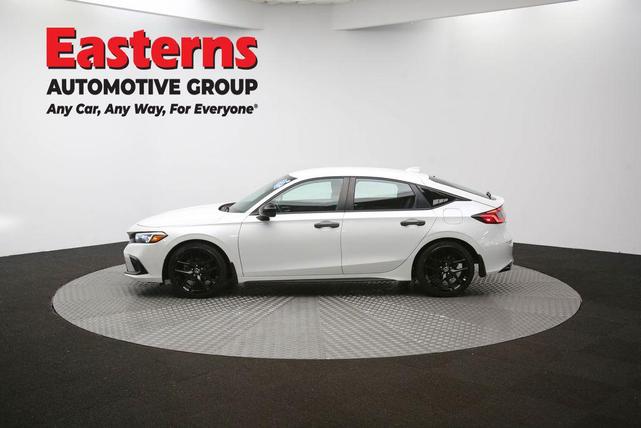 Photo of 2023 Platinum White Pearl Honda Civic
