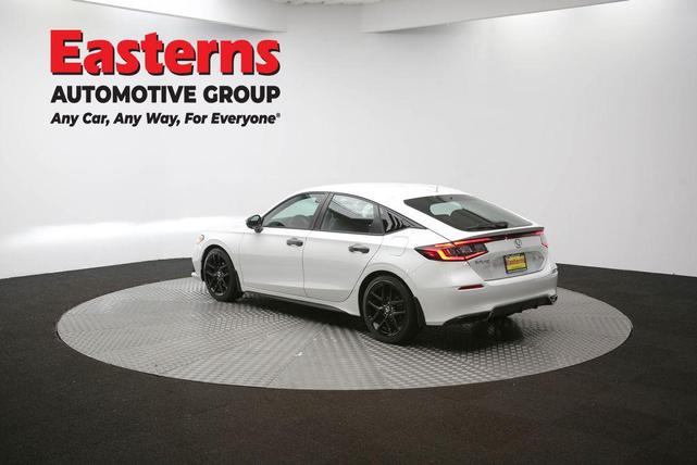 Photo of 2023 Platinum White Pearl Honda Civic